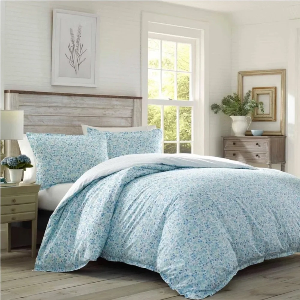 Laura Ashley Twin Jaynie blue Bedding Set Reversible Duvet Cover & Sham